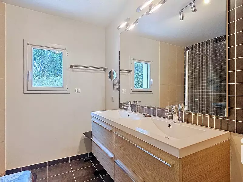 Maison, 228 m²
