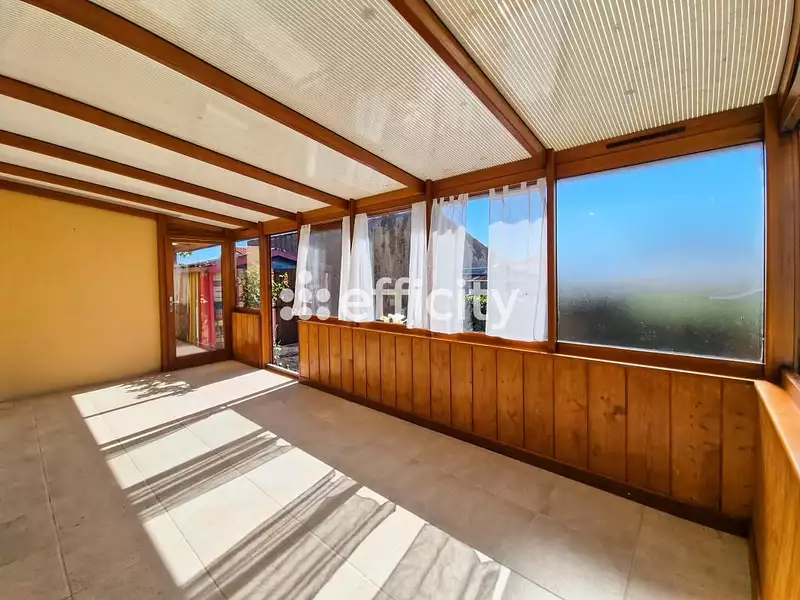 Maison, 89 m²