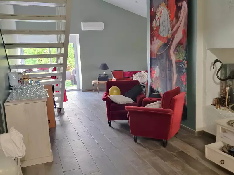 Maison, 210 m²