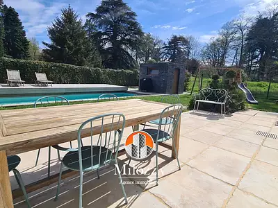 Maison, 200 m²