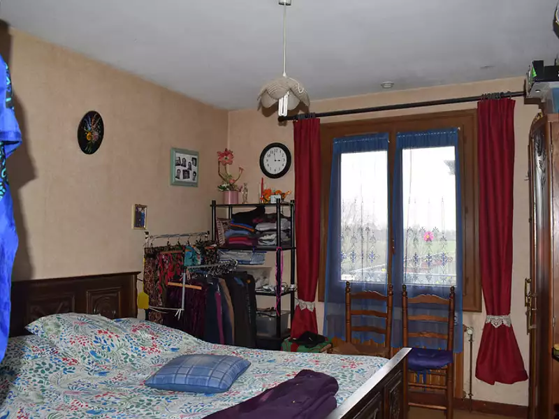 Maison, 240 m²