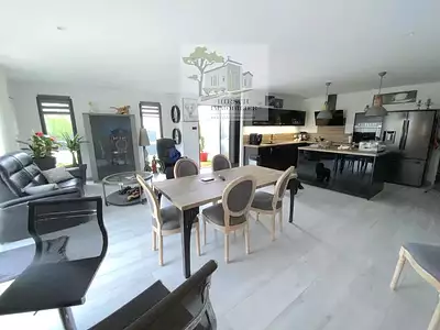 Maison, 123 m²