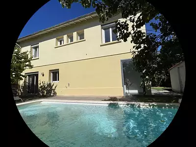 Maison, 165 m²