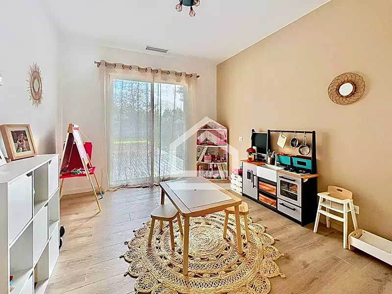 Maison, 190 m²