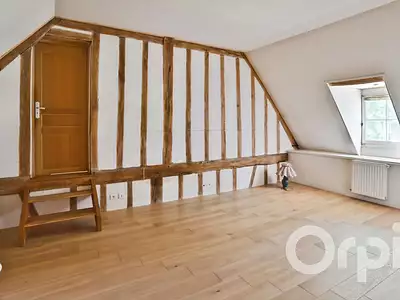 Maison, 283 m²