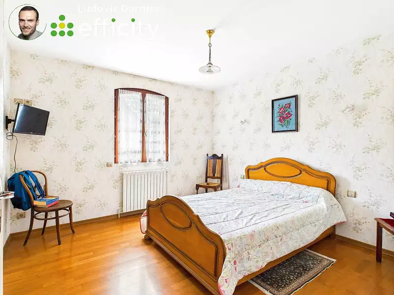 Maison, 190 m²