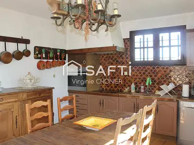 Maison, 204 m²