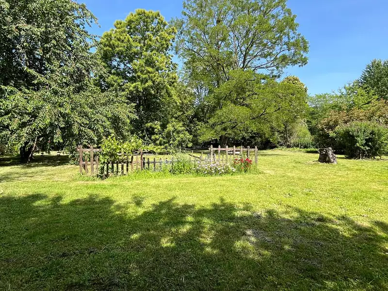 Maison, 645 m²
