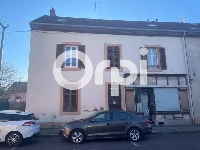 Immeuble, 230 m²