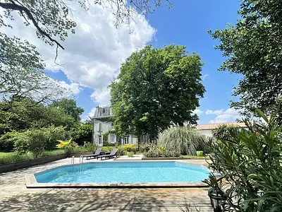 Maison, 700 m²