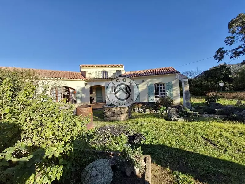Maison, 170 m²