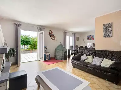 Maison, 146 m²