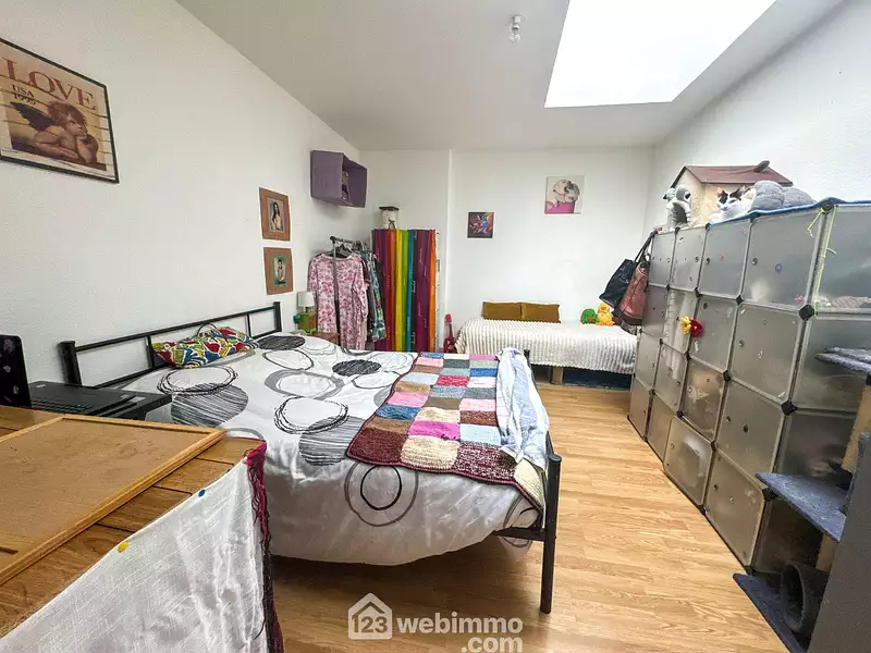 Immeuble, 233 m²