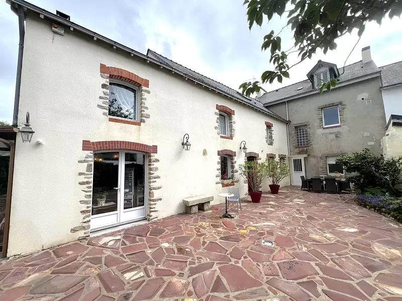 Maison, 254 m²