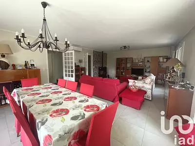 Maison, 213 m²