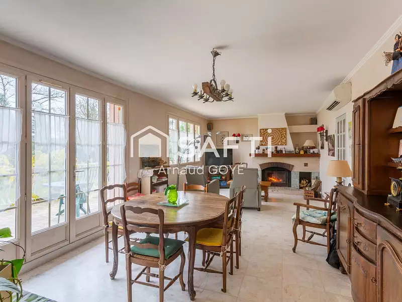 Maison, 148 m²