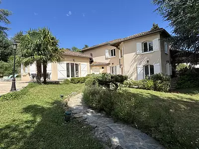 Maison, 260 m²