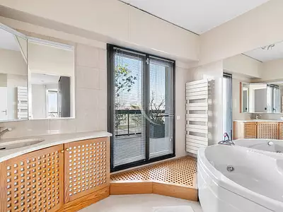 Appartement, 240 m²