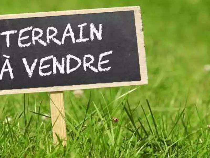 Terrain, 800 m²