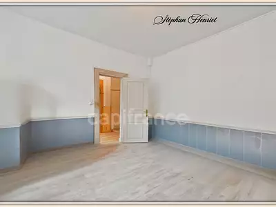 Maison, 311 m²