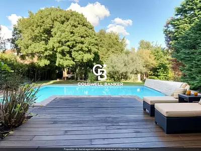 Maison, 244 m²