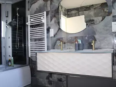 Maison, 180 m²