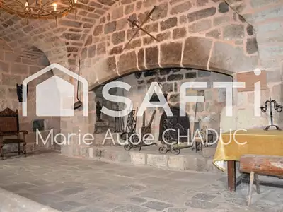 Maison, 800 m²