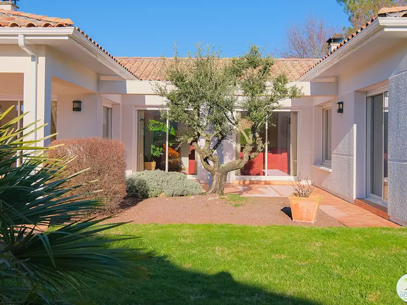 Maison, 193 m²
