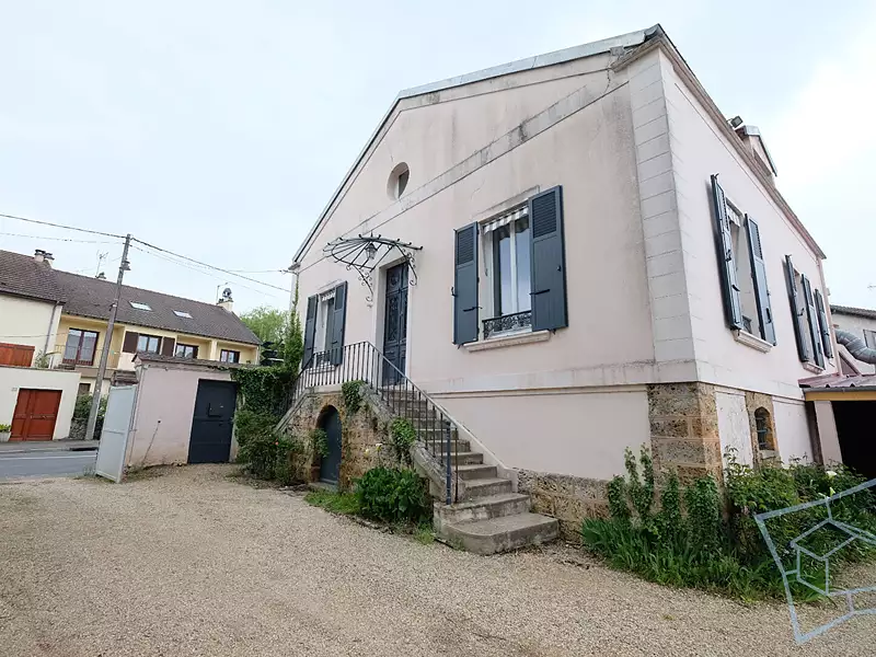 Maison, 175 m²