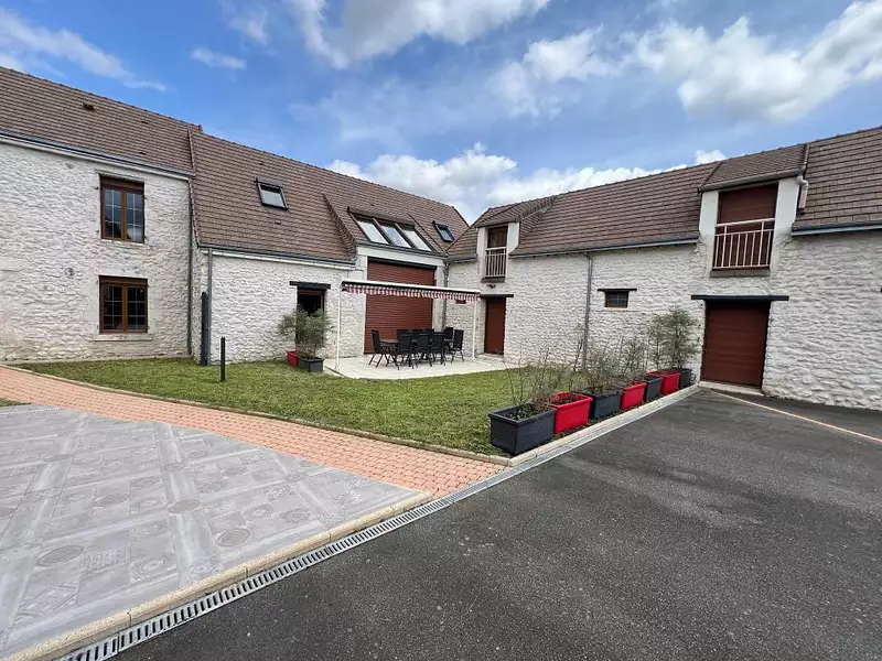 Maison, 417 m²