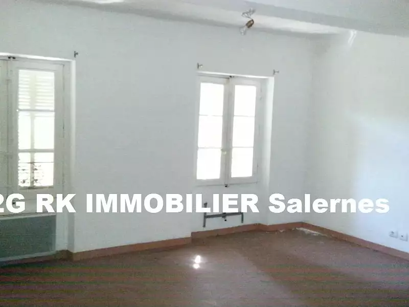 Immeuble, 160 m²