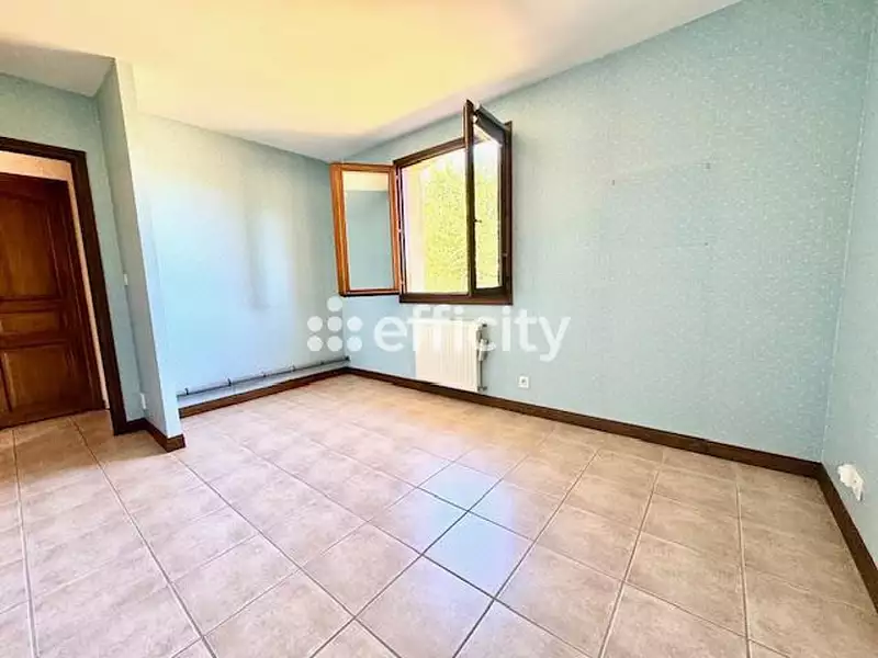 Maison, 132 m²