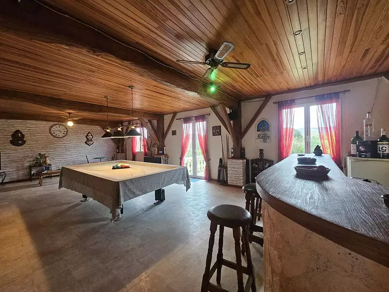 Maison, 310 m²