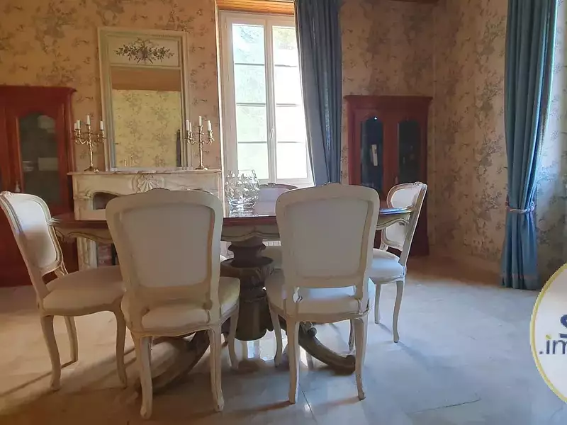 Maison, 307 m²