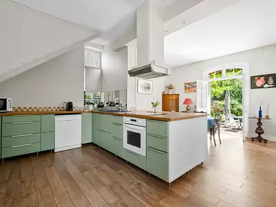 Maison, 192 m²