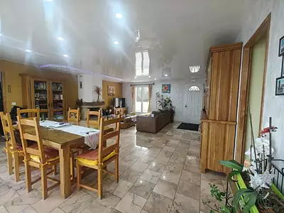 Maison, 132 m²