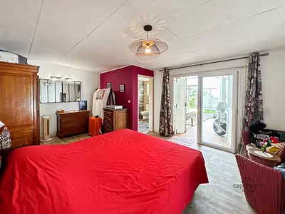 Maison, 220 m²