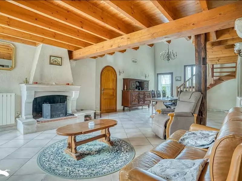 Maison, 207 m²