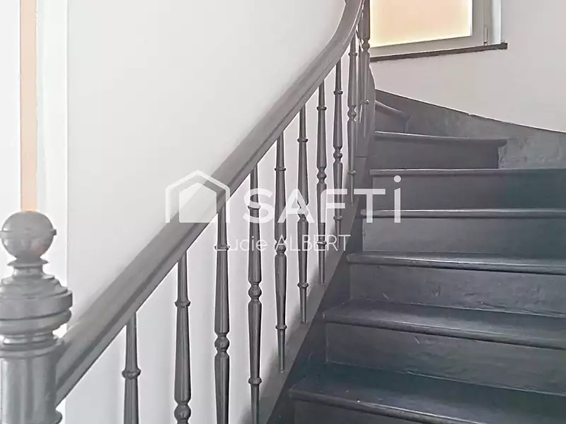 Maison, 165 m²