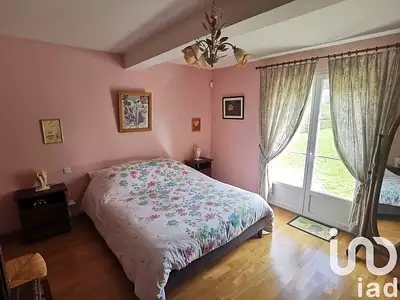 Maison, 242 m²