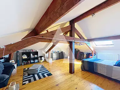 Maison, 215 m²