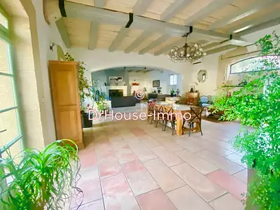 Maison, 300 m²