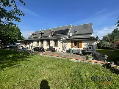 Maison, 230 m²
