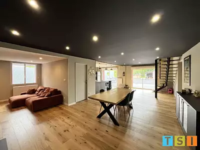 Maison, 210 m²