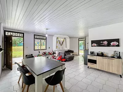 Maison, 105,99 m²