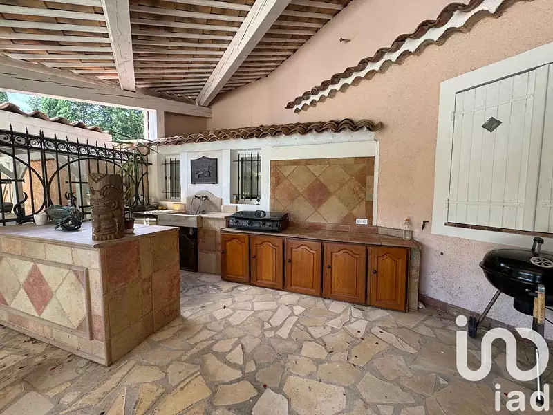 Maison, 244 m²