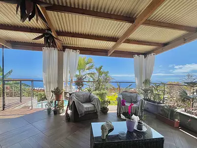 Maison, 220 m²