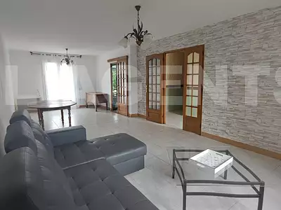 Maison, 174 m²