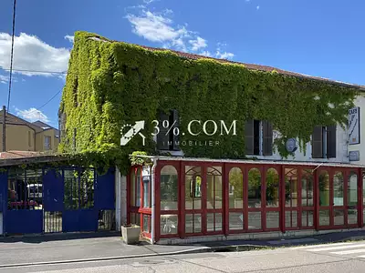 Immeuble, 330 m²