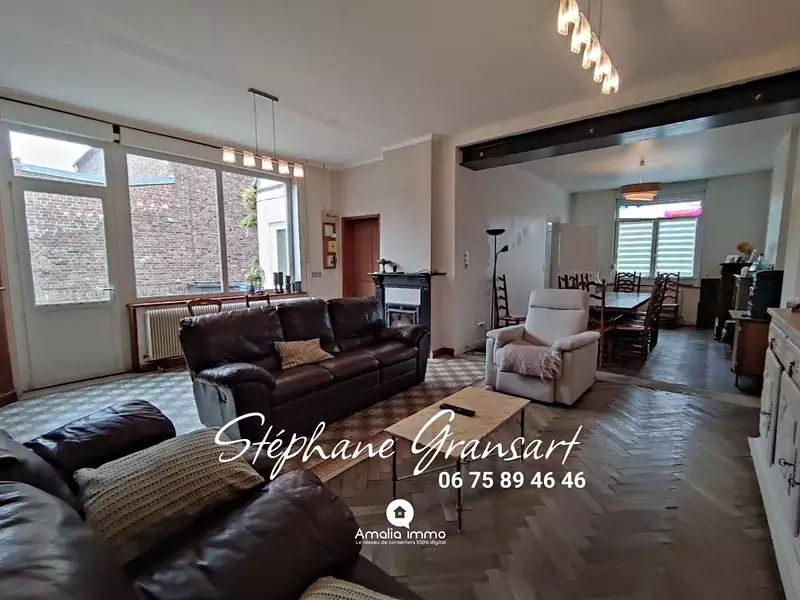 Maison, 212 m²